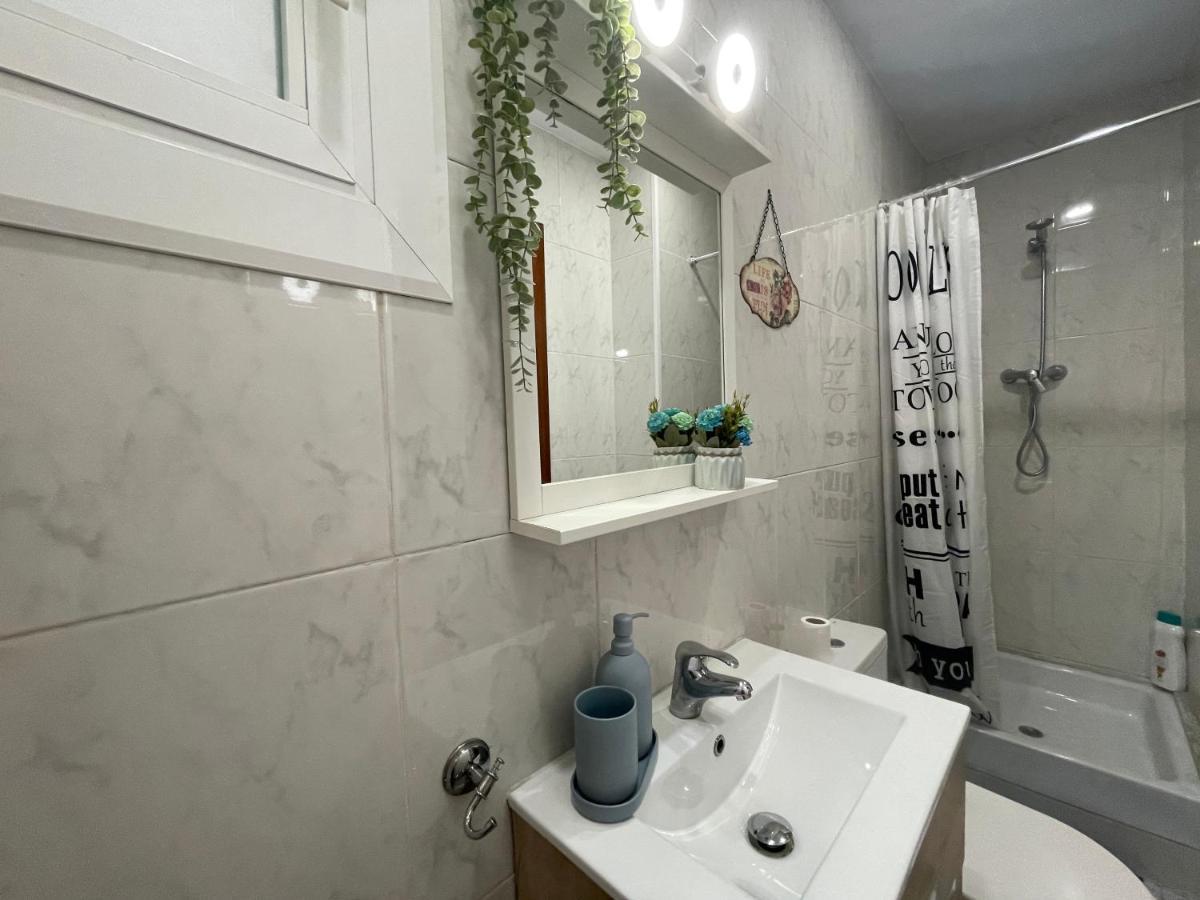 ברצלונה Plaza Universidad Rooms מראה חיצוני תמונה