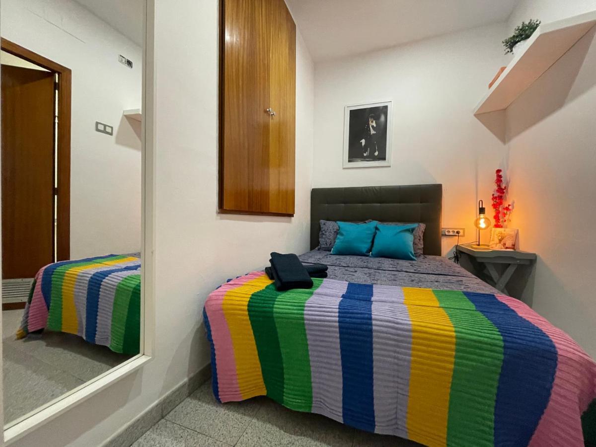 ברצלונה Plaza Universidad Rooms מראה חיצוני תמונה