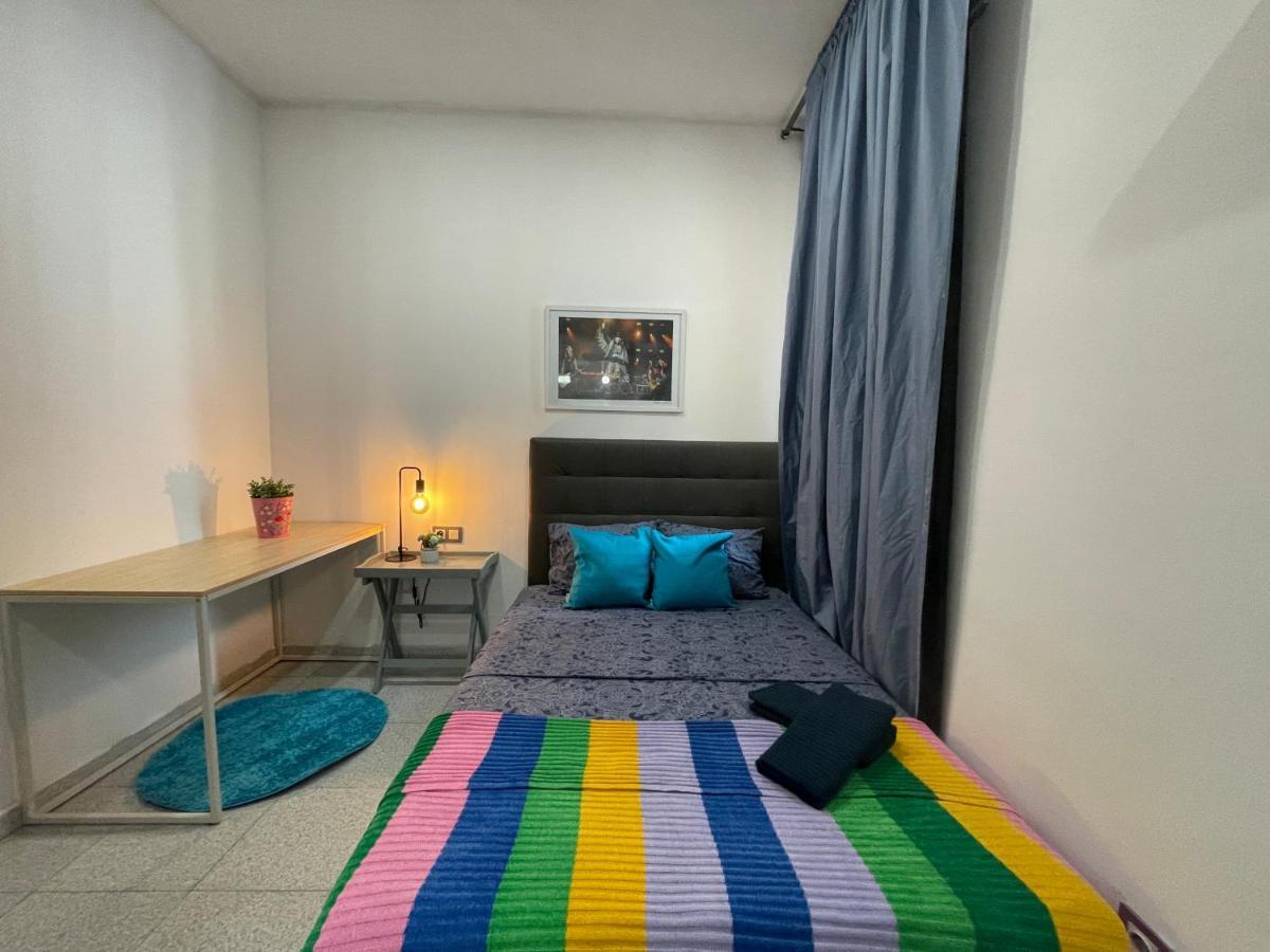 ברצלונה Plaza Universidad Rooms מראה חיצוני תמונה