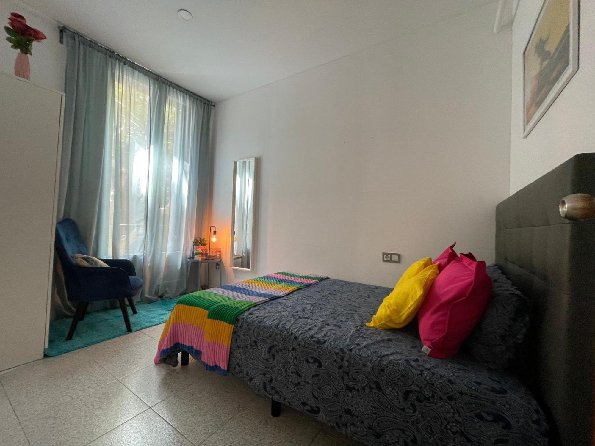 ברצלונה Plaza Universidad Rooms מראה חיצוני תמונה